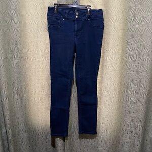1822 Denim Size 12 Double Button Dark Wash Jeans Skinny Leg EUC